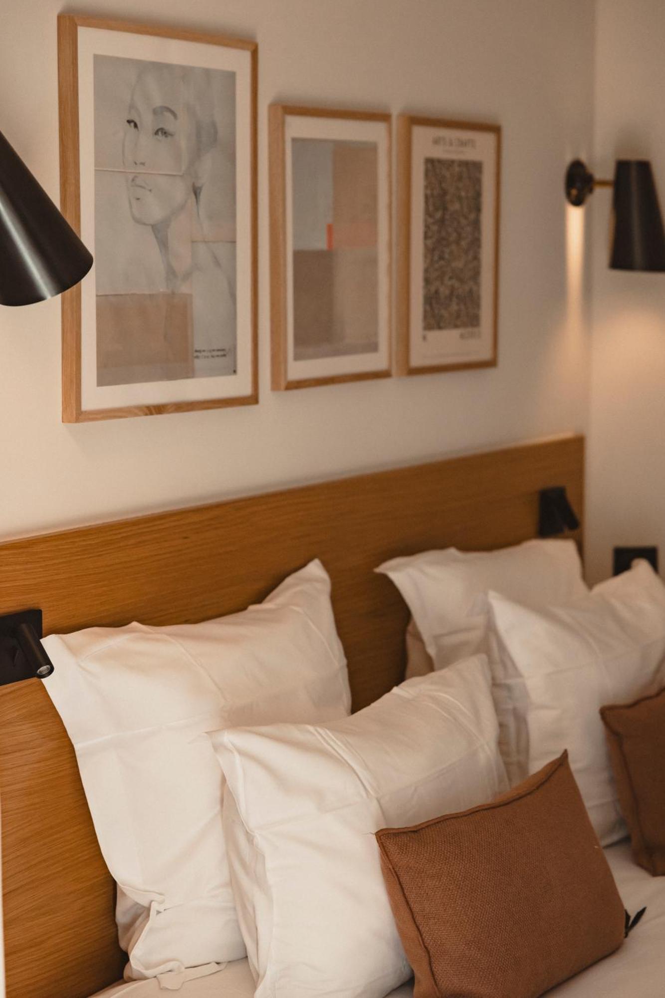 Tinah Paris, Aboukir Hotel Buitenkant foto